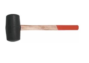 Młotek gumowy 400g. 60mm. trzon drewniany TT